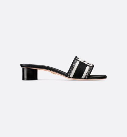 Dway Heeled Slide